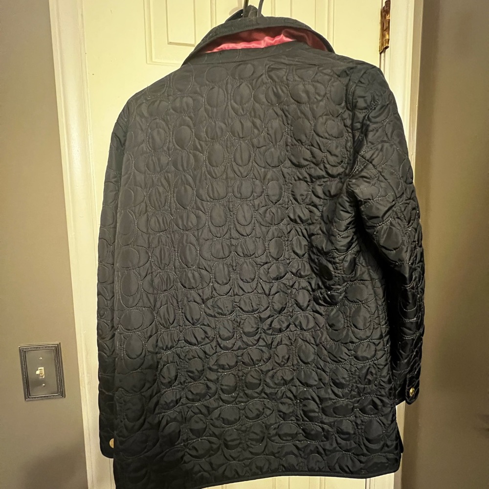 Coach size small - Picture 2 of 6